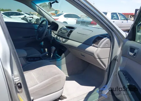 2005 Toyota Camry Le/Xle/Se из США, поврежденный, VIN 4T1BE30K65U017166